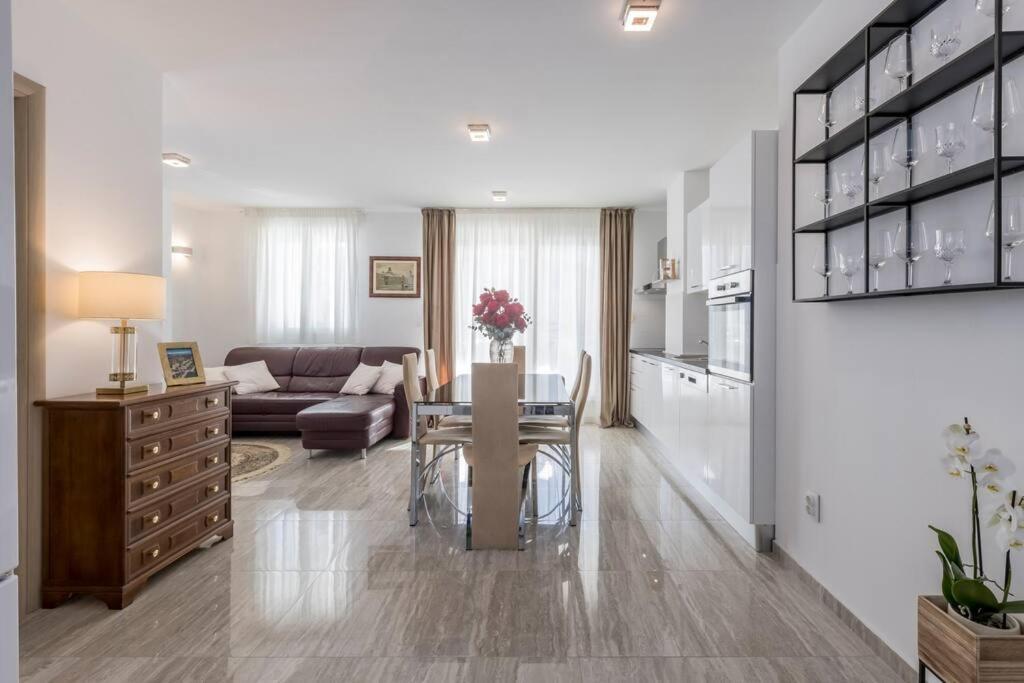 Luxury Rooftop Apartment Zalato Split Kültér fotó